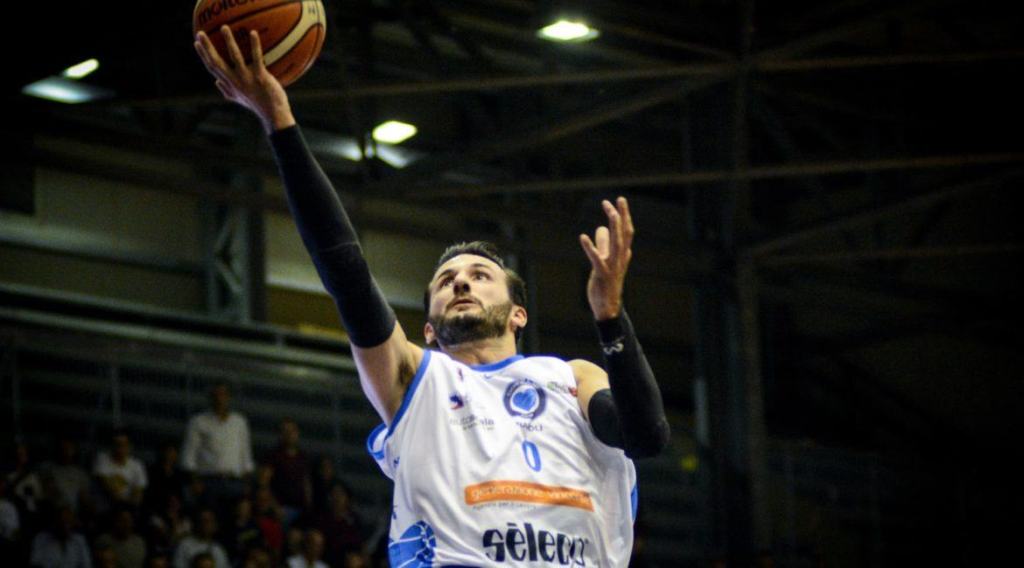 Basket, Viola: la prima vittoria esterna non deve essere una ossessione. Napoli è ultima ma…
