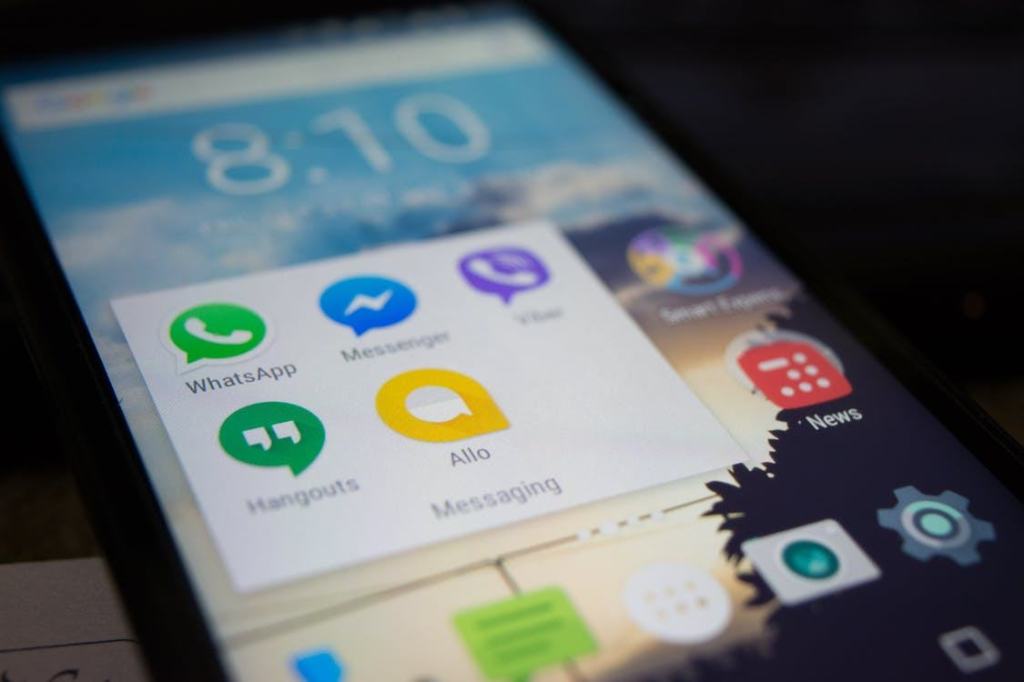 3 App alternative a WhatsApp grazie alle quali non avrai più bisogno di minuti e SMS