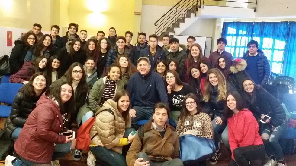 Il rapper Jason Levin chiama, il ”Pizi” risponde