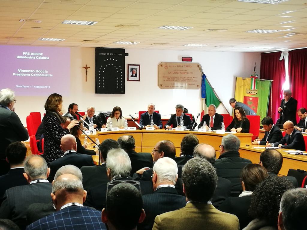 Confindustria riparte da Gioia Tauro, Boccia: “Legalità e rilancio infrastrutturale le priorità” – FOTO
