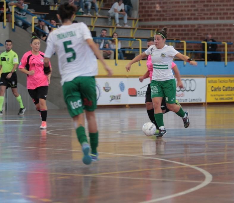 Calcio a 5 – Royal Lamezia, cinque giocatrici confermate