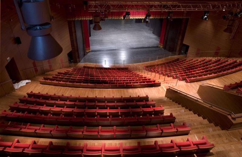 Doppio appuntamento a Primavera dei teatri e al Ptu Unical