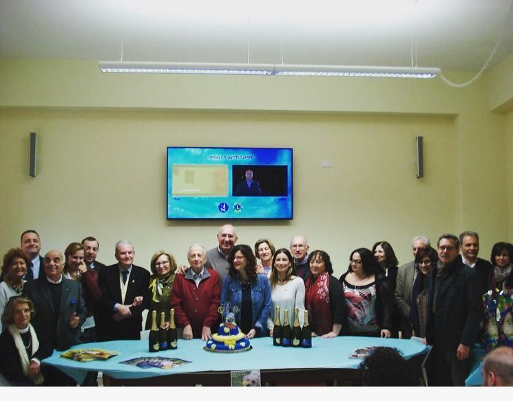 “Due occhi per chi non vede”, iniziativa Leo e Lions presso la sede Caritas di Locri
