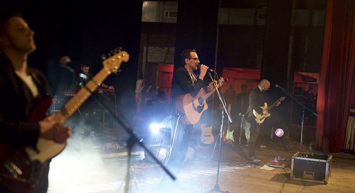 “Il seme-tour” arriva nelle scuole, a Filadelfia la christian rock band Kantiere Kairòs