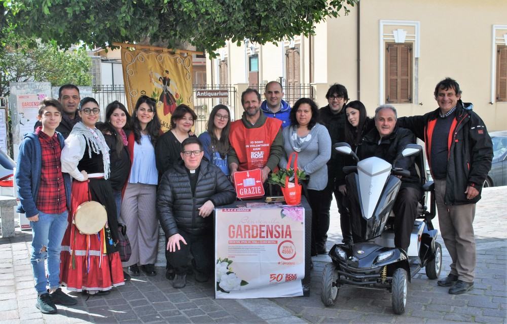Bentornata Gardensia, il gruppo folklorico lazzaro a fianco dell’AISM