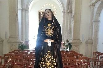 Via Matris: percorsi di poesia e spiritualità