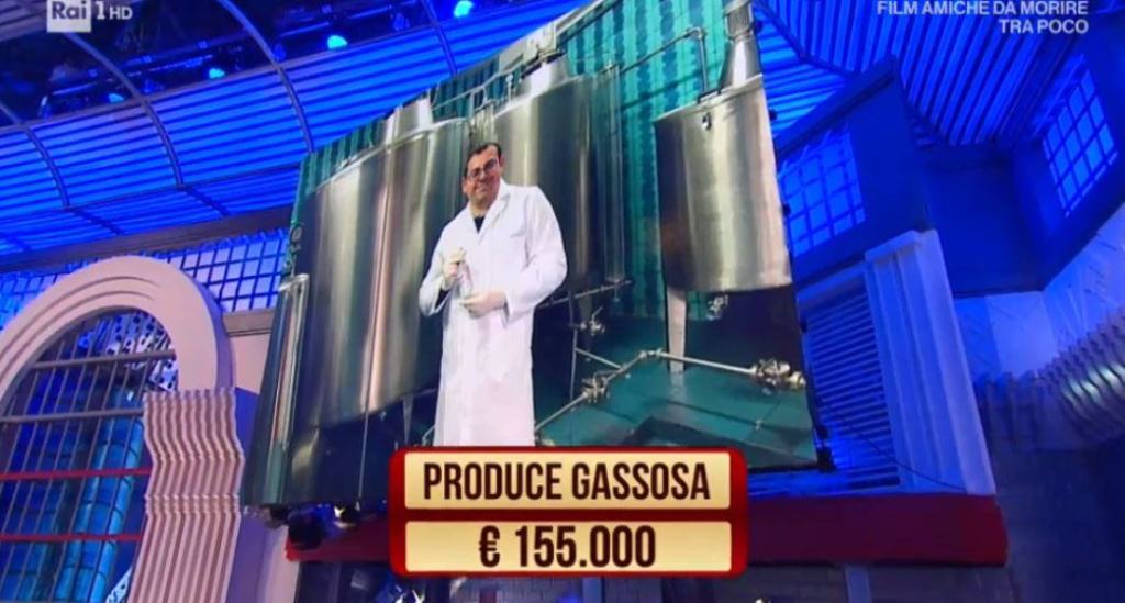 Romanella ai “Soliti Ignoti”. Amadeus: “La gassosa non passa mai di moda” – FOTO