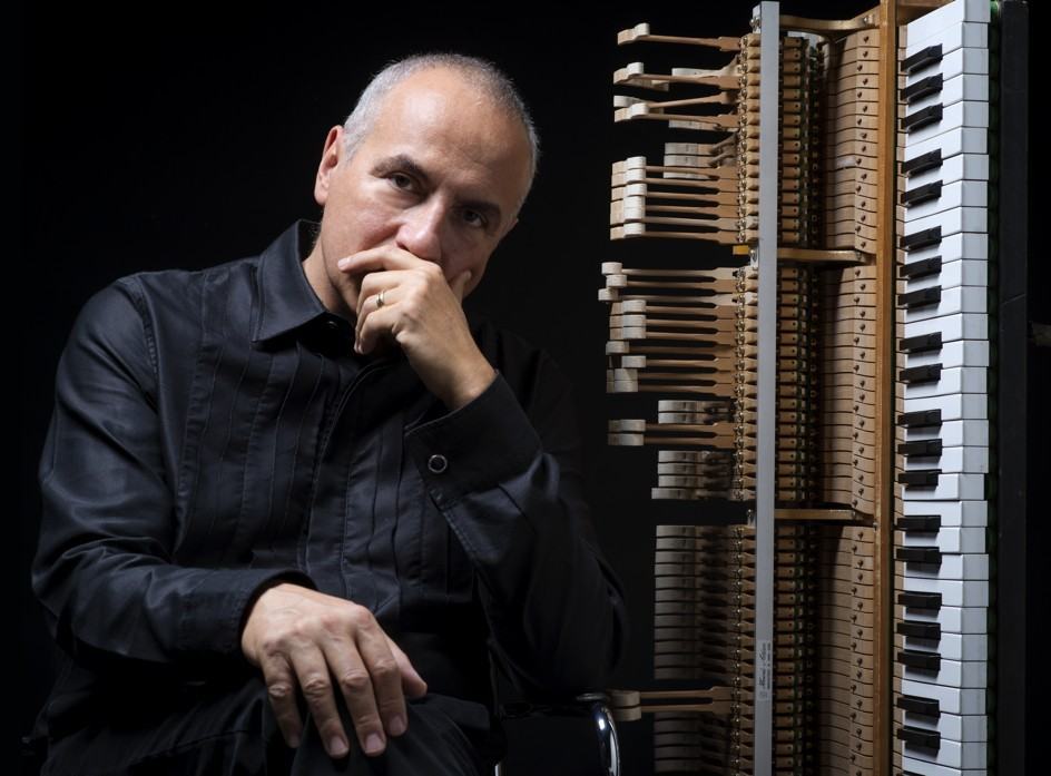Grande attesa per il concerto del trio di Danilo Rea al Cilea