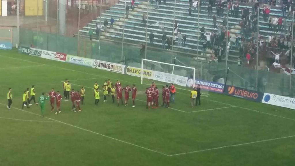 Reggina, un pareggio per salutare la stagione. Il futuro è già iniziato