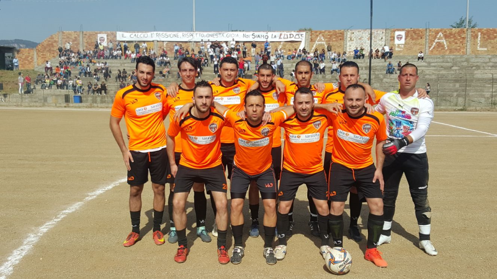 Calcio – L’impresa della Ludos. Vittoria e grande festa finale (FOTO)