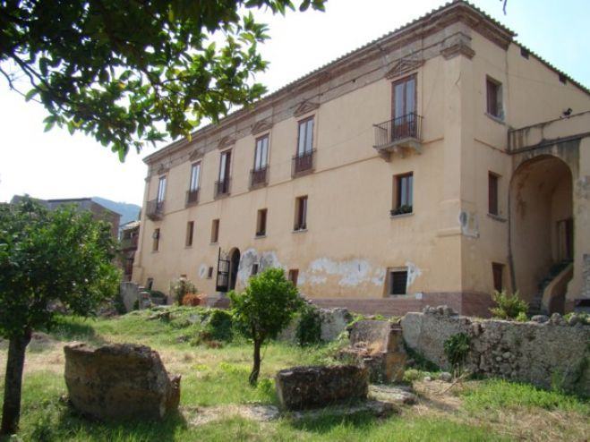 Inaugura la mostra d’arte organizzata dal Progetto Sprar di Gioiosa Jonica