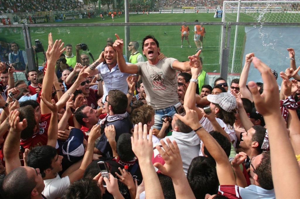 Alessandro Lucarelli si ritira, l’omaggio della Reggina al capitano del -11