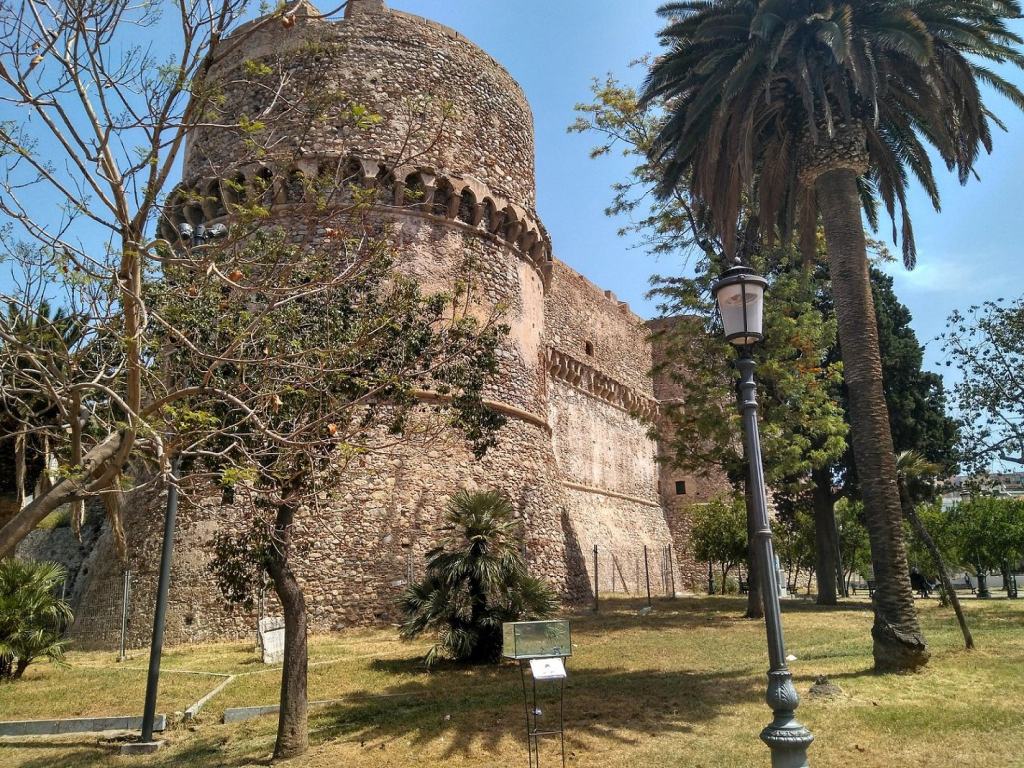 Reggio, le iniziative del Club Soroptmist per il ’25 novembre’