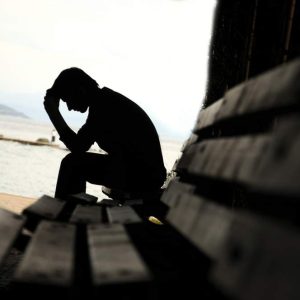 A Reggio la ‘Giornata Mondiale per la prevenzione al suicidio’: Palazzo San Giorgio illuminato e ascolto 2anche di notte