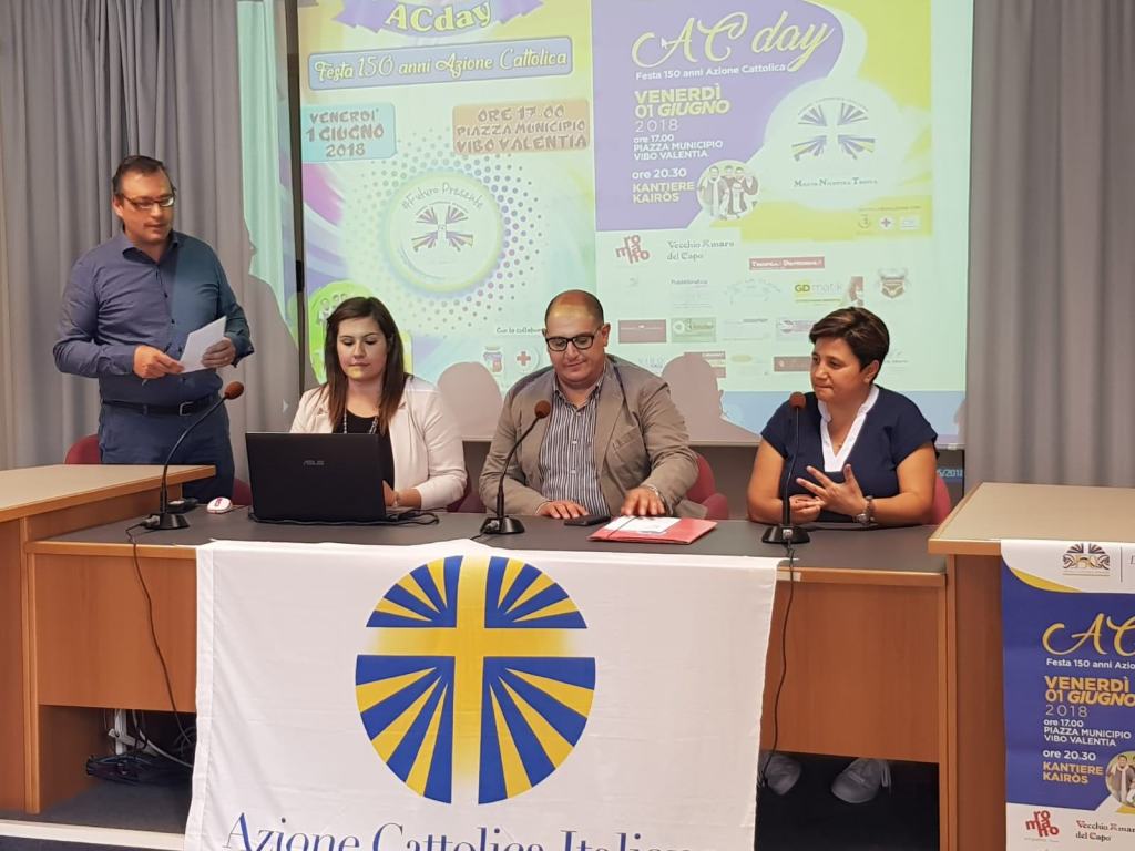 Vibo – L’Azione Cattolica scende in piazza per festeggiare i 150 anni