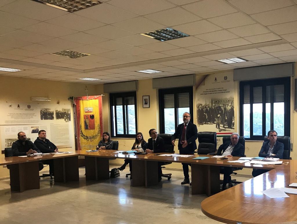 Motta San Giovanni, al via il piano di riequilibrio