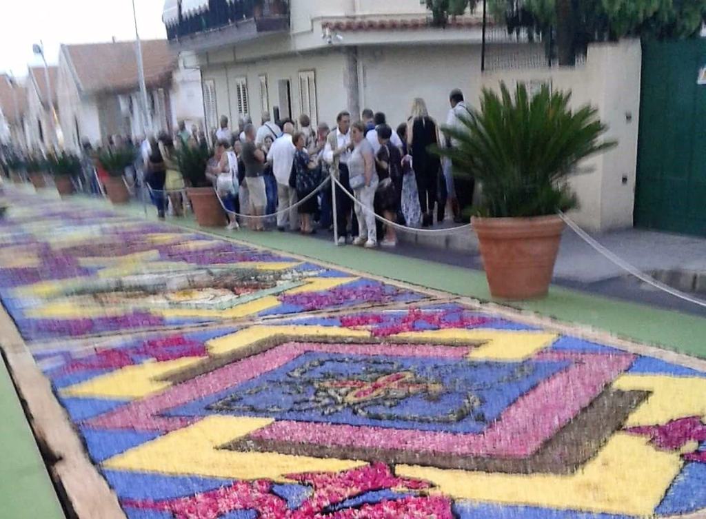 Ritorna anche quest’anno la splendida “Infiorata di Gallico”