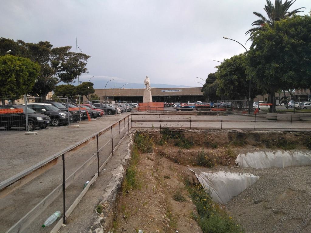 Piazza Garibaldi possibile ripresa degli scavi, Simone (Corso Sud): “I commercianti pretendono maggiore considerazione”