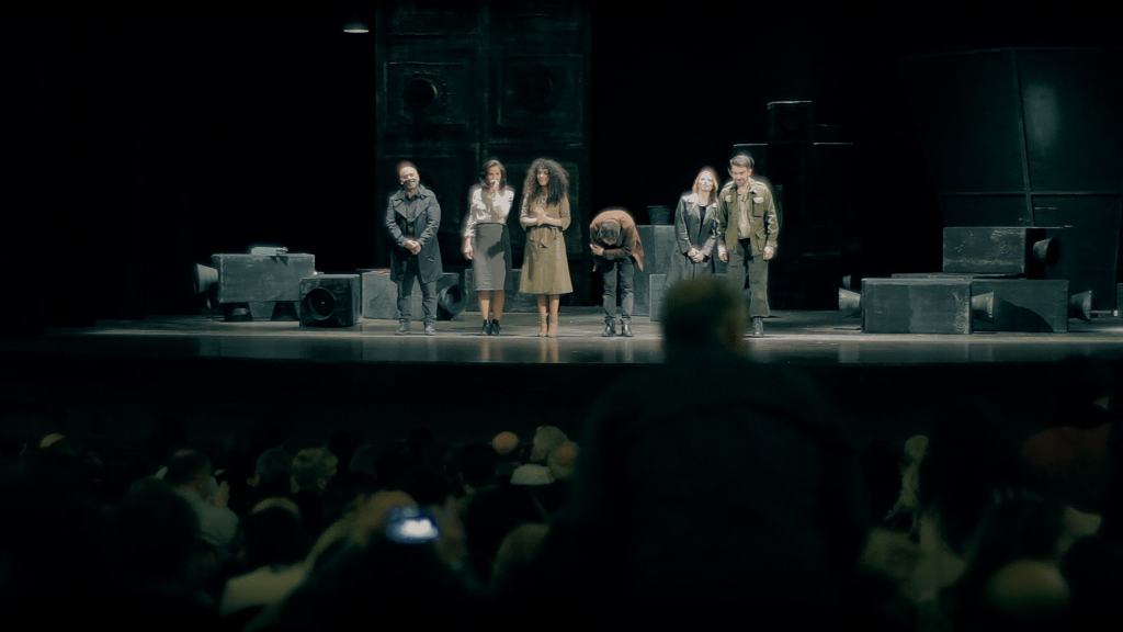 “L’uomo è forte”, grande successo per l’anteprima nazionale al Teatro Cilea