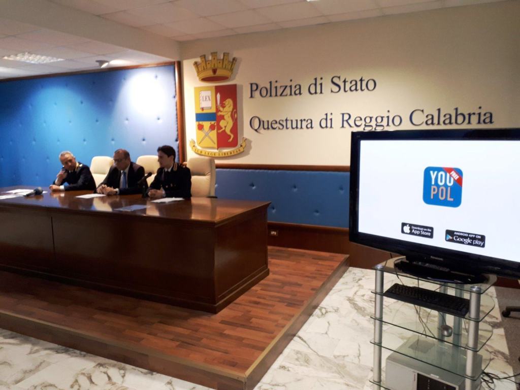 Arriva anche a Reggio Calabria “YouPol” la nuova App della Polizia di Stato