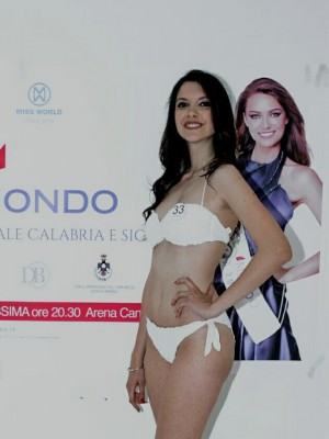 Laura Mandarano