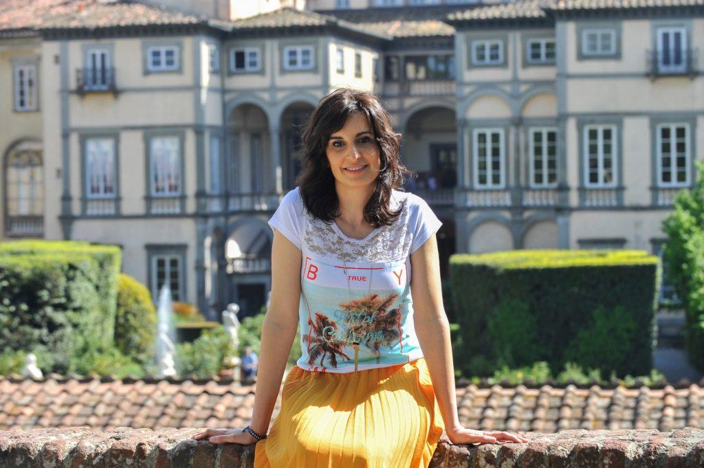 Chiara Parenti torna in libreria con “Per lanciarsi dalle stelle”, un romanzo che invita alla vita