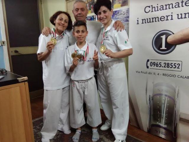 Diverse medaglie vinte dalla società “Karate Club Reggio Calabria”