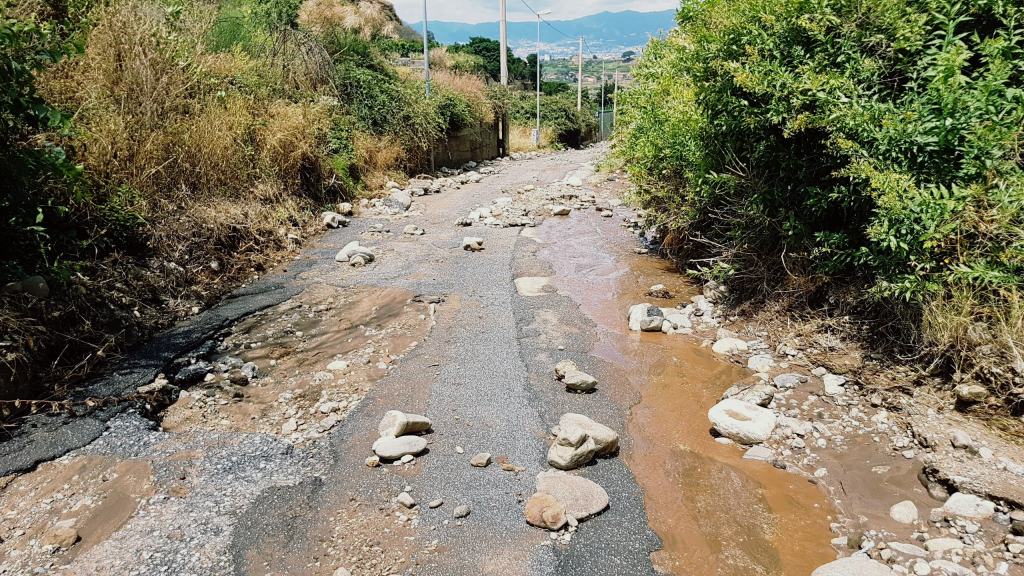 Evento franoso a Salice: subito avviato lo sgombero dei detriti – FOTO