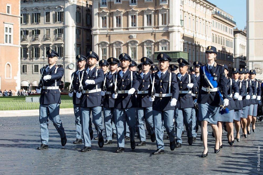 La Polizia di Stato al fianco degli studenti