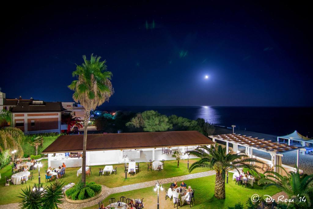 Musica, poesia e danza a Riace Marina