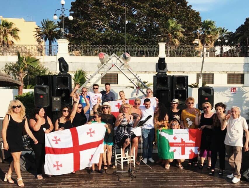Al Pepy’s Beach ‘Aperitivo in musica’ con l’associazione Georgia in Calabria