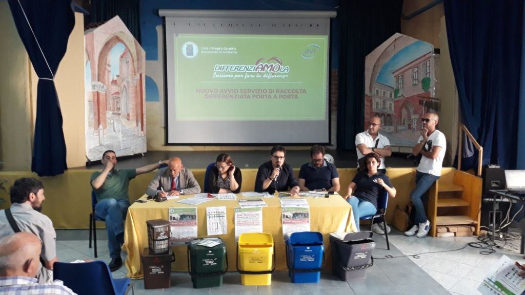 Raccolta differenziata, continuano gli incontri informativi con i cittadini – FOTO