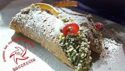 Sagra del Cannolo, grande successo sul lungomare di Villa San Giovanni