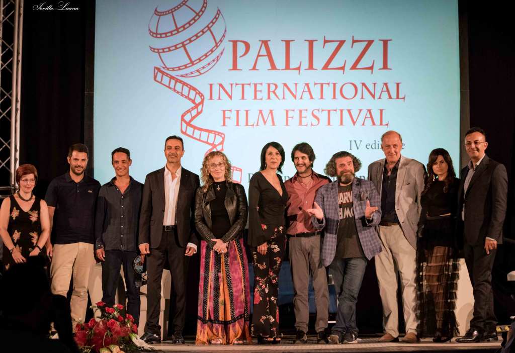 Palizzi incorona l’attore cosentino Peppino Mazzotta