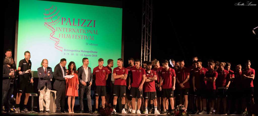 Calcio – La Reggina si presenta alla città