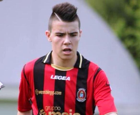 Reggina, ufficiale l’arrivo di Tassi