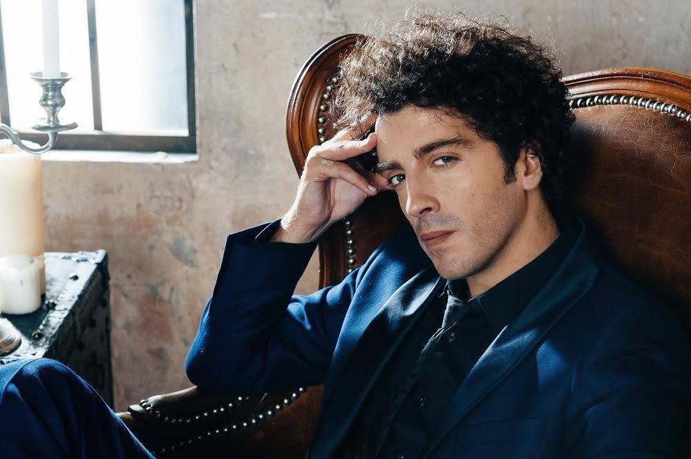 Eman in concerto a Lazzaro per sostenere il Liberamente Festival e i suoi progetti sociali