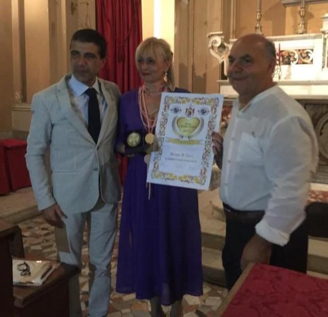 Antonia De Salvo riceve il Premio Cuore d’Oro 2018