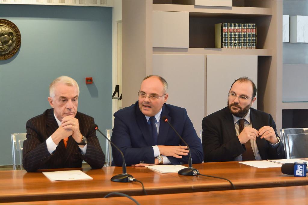 UniRC, presentato il master management politico