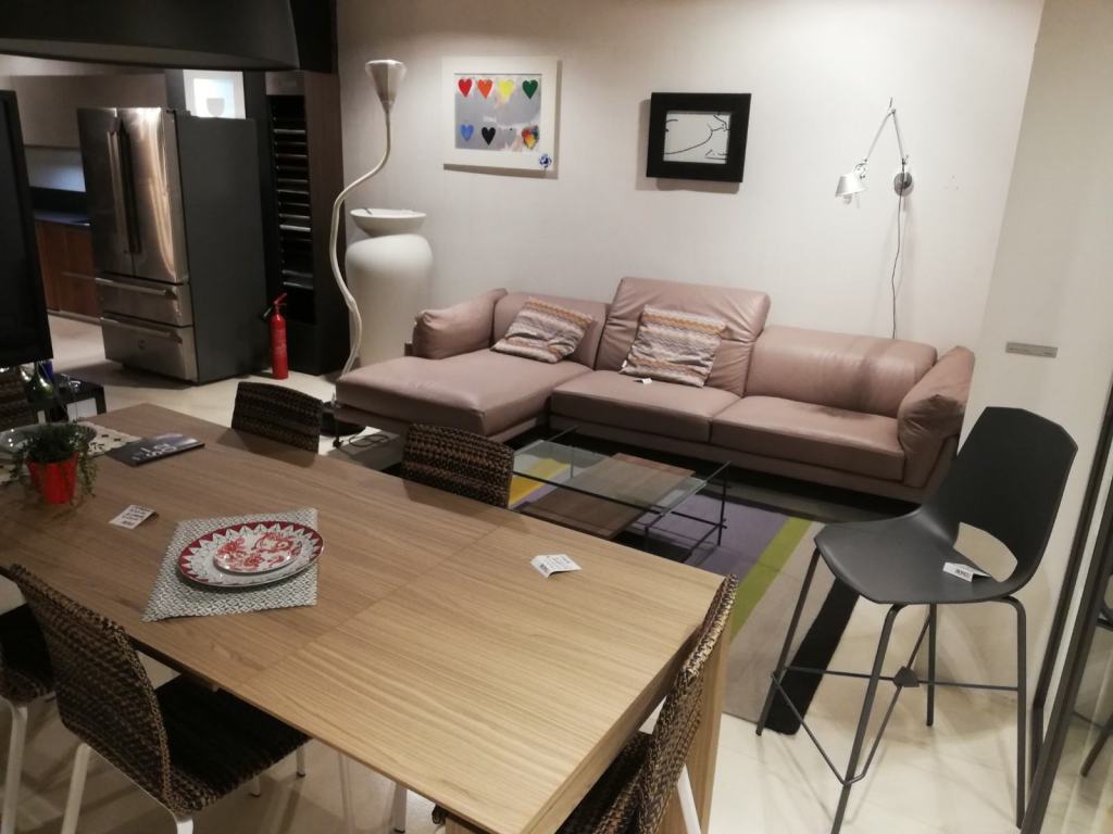 Da Home Italia Design arrivano offerte imperdibili. Acquistare mobili non è mai stato così bello