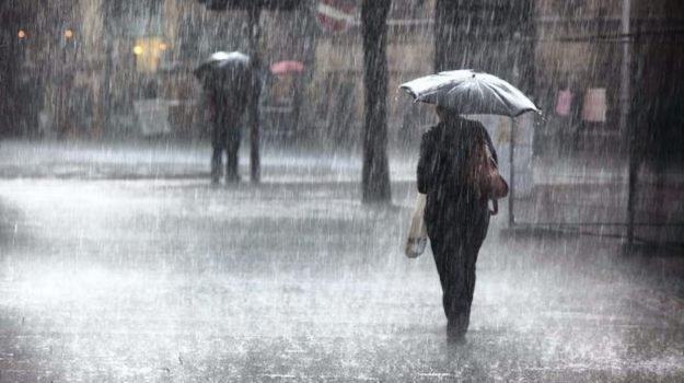 Maltempo e allerta meteo, le scuole chiuse in Calabria