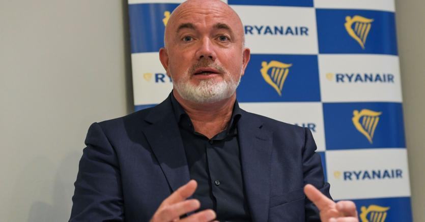Nuovi voli Ryanair, David O’Brien a Lamezia: “Rotte domestiche e internazionali anche da Reggio”