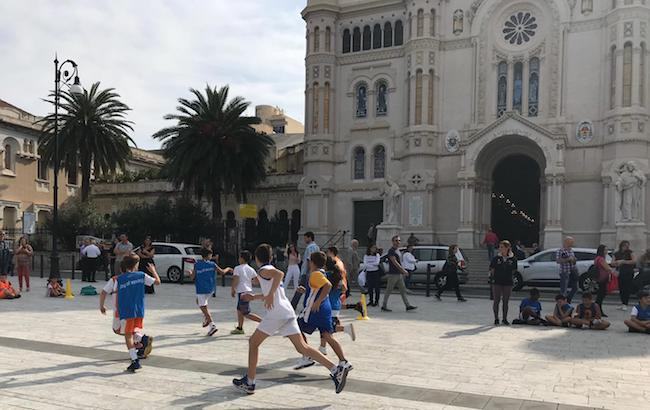 Sunday sport: il minibasket porta tanti canestri al Duomo di Reggio