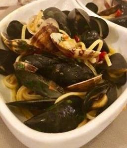 hostaria cozze e vongole