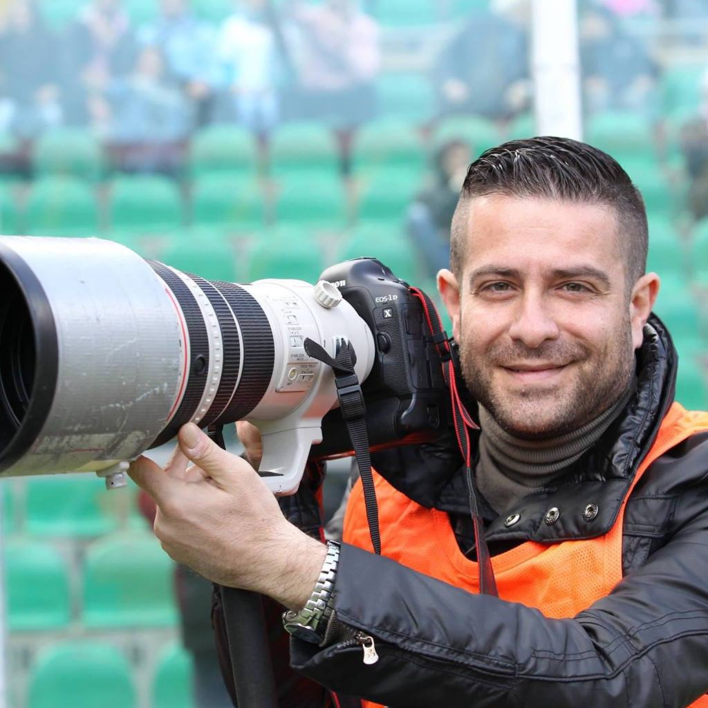 Laganà, tra l’amore per la Reggina e le foto ai fenomeni del calcio. E quell’abbraccio con Cirillo…