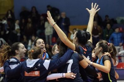 Expert vs Provolley (1)