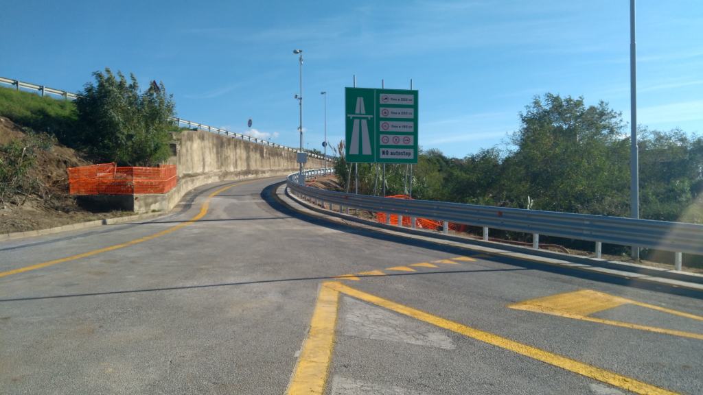 Proseguono i lavori sull’A2, chiuso uno svincolo a Reggio Calabria: l’avviso di Anas