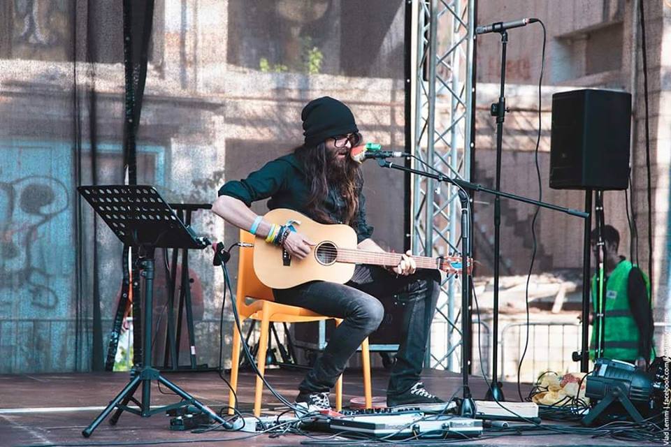 Il tour musicale di “Make like a Tree” arriva in Calabria