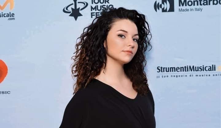 Una cantante calabrese finalista al ‘The European Music Contest’