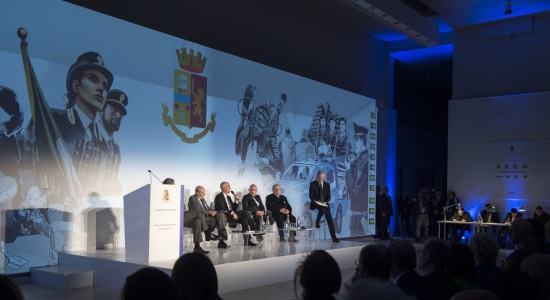 Polizia di Stato, il calendario 2019 all’insegna del fumetto
